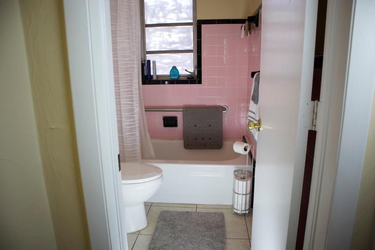 Great Location Near Downtown & Airport Villa Tampa Bagian luar foto